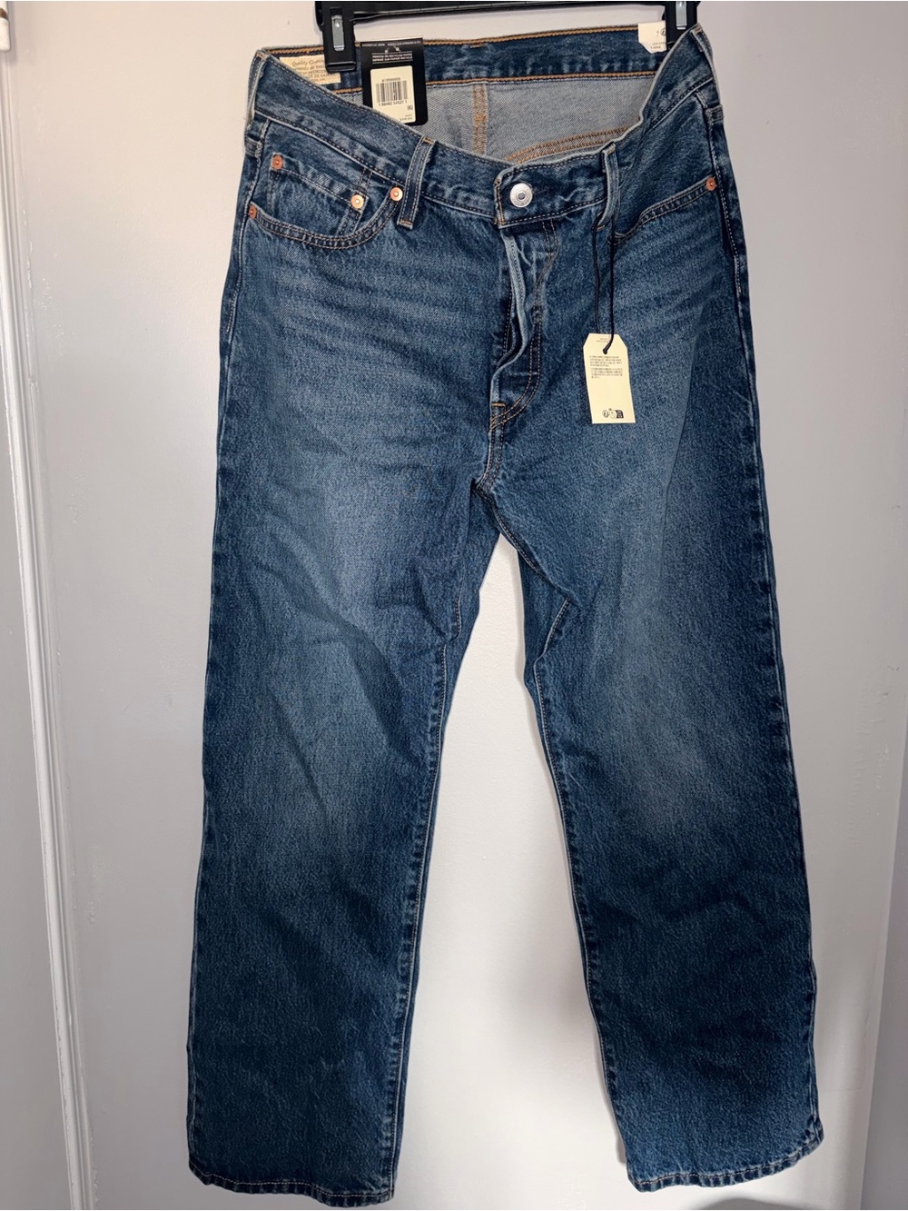 Levi's women’s 501 90s 

Size 29x30